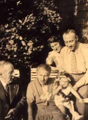 Keyser - Drei Generationen um 1930