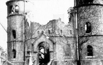 Zerstörte Synagoge
